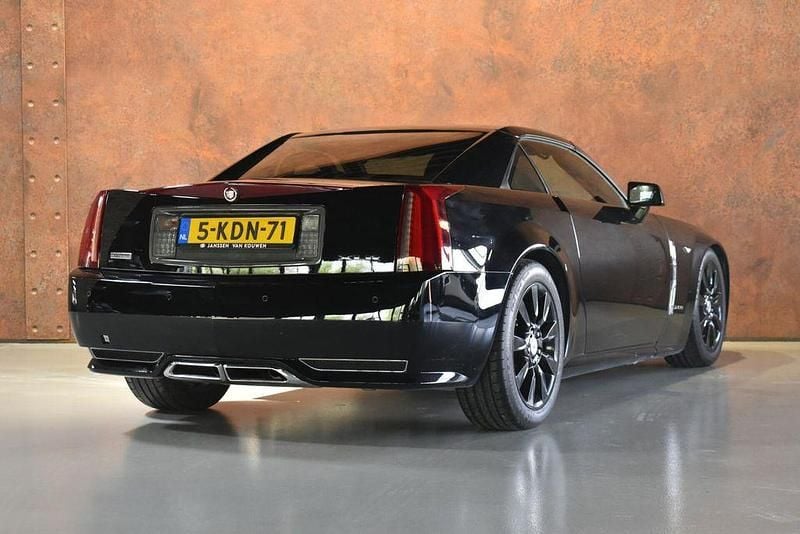 Gebraucht Cadillac XLR 325 PS (239 kW) 2009 Schwarz Cabrio