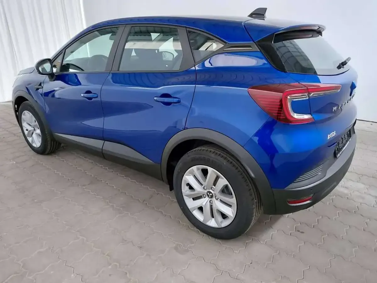 Ny Mitsubishi L Basis 91 HK (66 kW) 2025 Blå Sedan