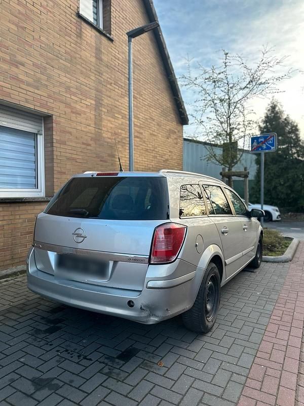 Gebraucht Opel Astra 2006 Grau Kombi