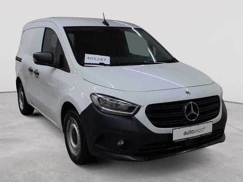 Arktisweiß Gebraucht 2022 Mercedes Citan 113 Van | 17.390 € (Superpreis) - Bild 1/4