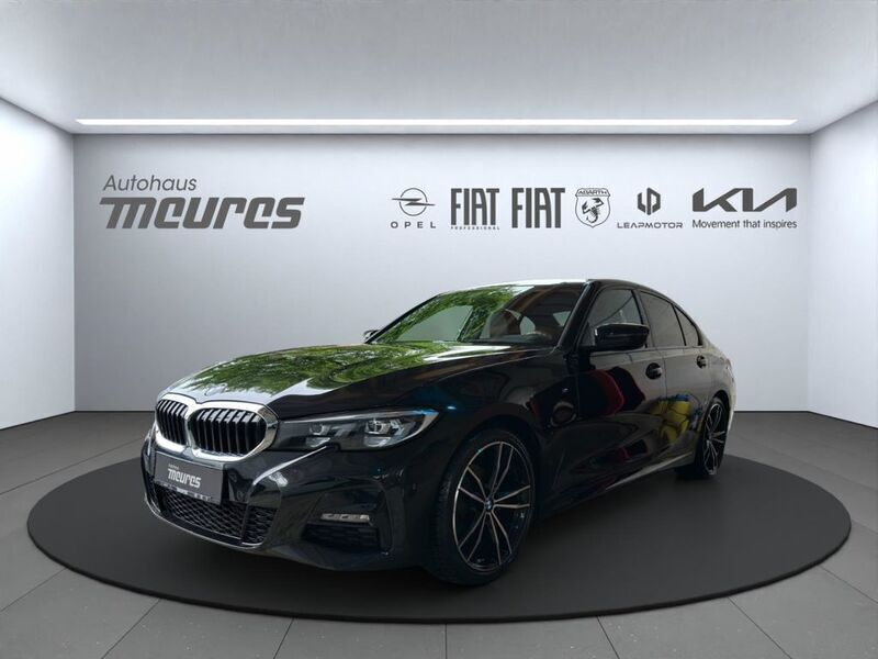 Schwarz Gebraucht 2022 BMW 320 M Sport Limousine | 33.980 € (Superpreis) - Bild 1/4