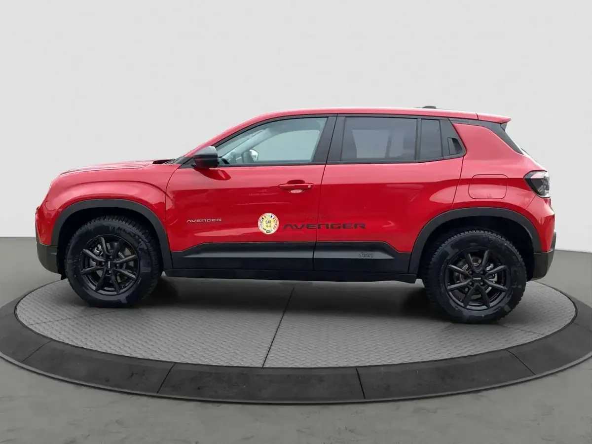 Gebraucht Jeep Avenger EV Longitude Plus 114 kW (156 PS) 2024 Rot SUV