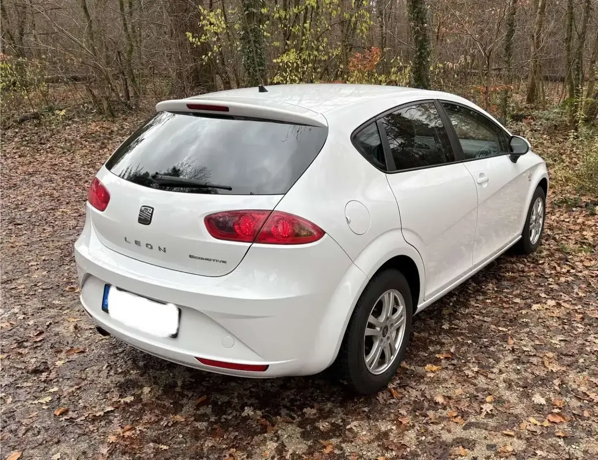 Gebraucht Seat Leon Copa 105 PS (77 kW) 2011 Weiß Kleinwagen