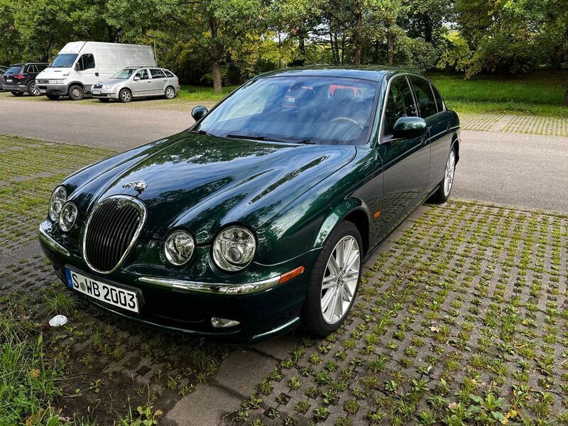 Grün Gebraucht 2003 Jaguar S-Type Executive Limousine | 7.700 € (Fairer Preis) - Bild 1/4
