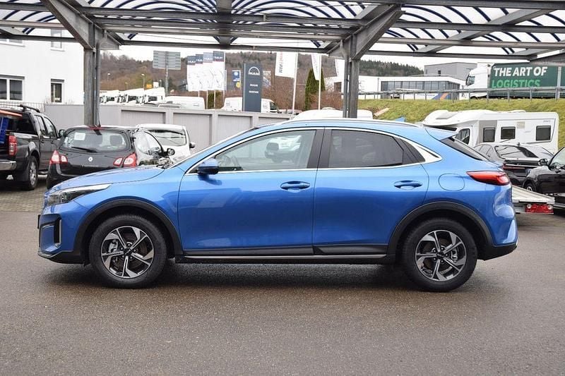 Neu Kia XCeed 150 PS (110 kW) 2025 Blau SUV