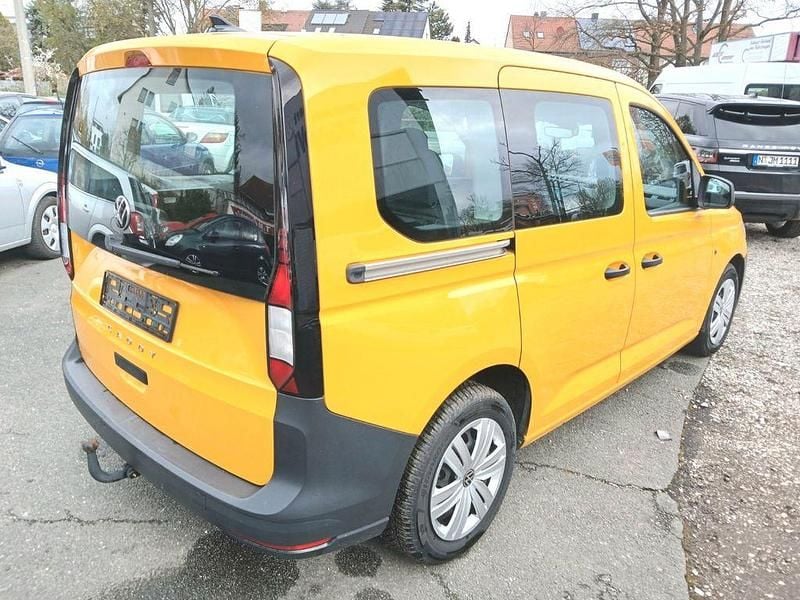Gebraucht VW Caddy 122 PS (89 kW) 2021 Gelb Van / Kleinbus