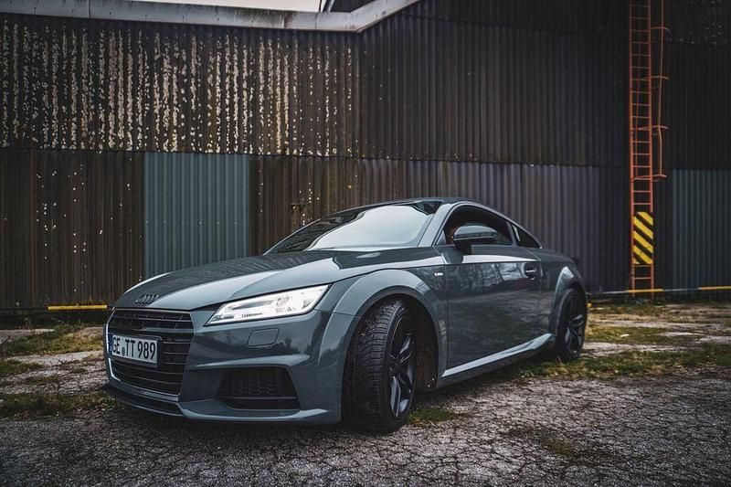 Gebraucht Audi TT S-Line 184 PS (135 kW) 2015 Grau Coupé