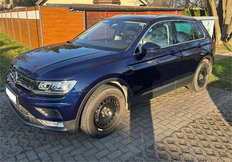 Gebraucht VW Tiguan Highline 180 PS (132 kW) 2017 Blau SUV
