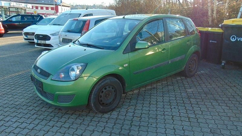 Grün Gebraucht 2008 Ford Fiesta Kleinwagen | 785 € (Superpreis) - Bild 1/4
