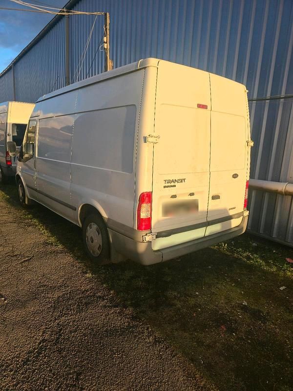 Gebraucht Ford Transit Trend 140 PS (102 kW) 2012 Weiß Van / Kleinbus