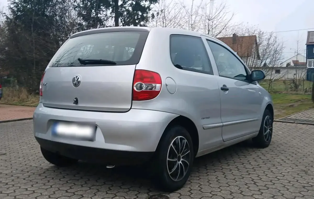 Brugt VW Fox Refresh 55 HK (40 kW) 2009 Sølv Hatchback