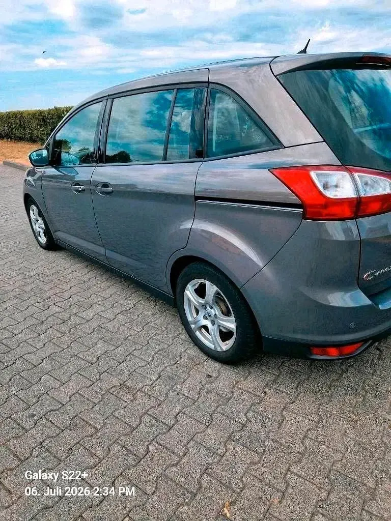 Gebraucht Ford C-MAX 116 PS (85 kW) 2013 Grau Van / Kleinbus