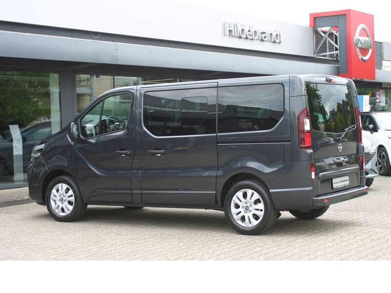 Neu Nissan Primastar Tekna 150 PS (110 kW) 2025 Comete grey Van / Kleinbus