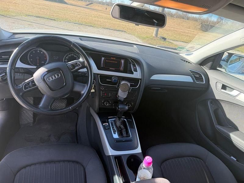 Gebraucht Audi A4 S-Line 160 PS (117 kW) 2010 Weiß Kombi