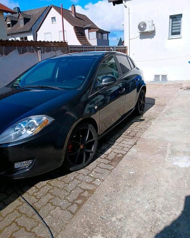 Gebraucht Fiat Bravo Active 120 PS (88 kW) 2007 Schwarz Kleinwagen