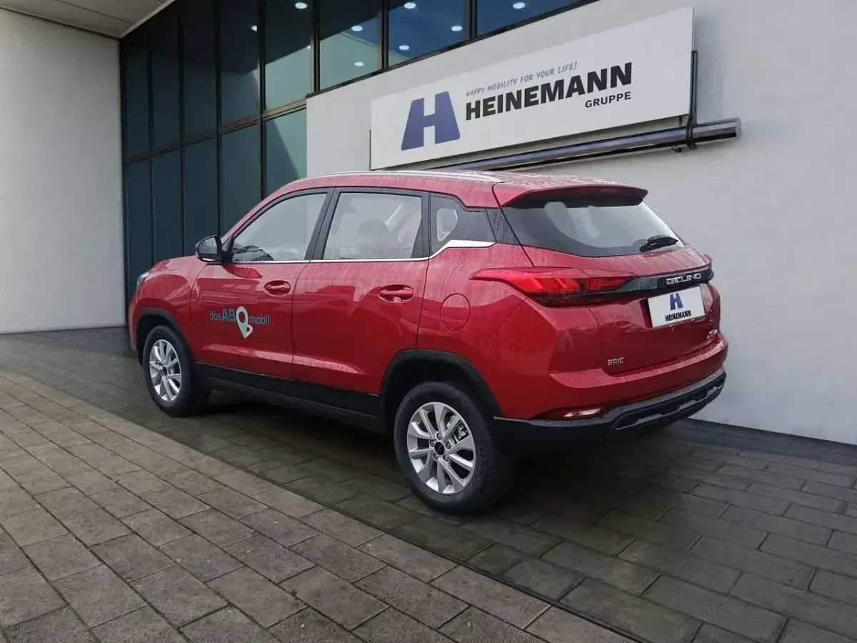 Gebraucht Baic X35 116 PS (85 kW) 2025 Rot metallic SUV