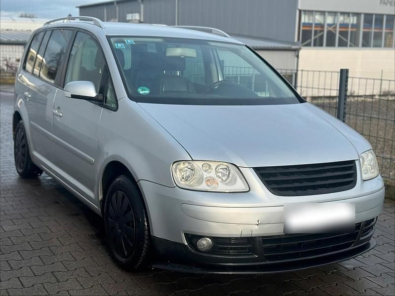 Gebraucht VW Touran Highline 140 PS (102 kW) 2005 Silber Van / Kleinbus