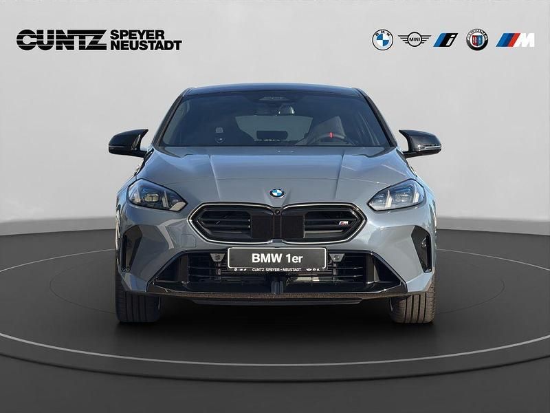 Neu BMW M135 Performance 300 PS (220 kW) 2025 Grau Kleinwagen