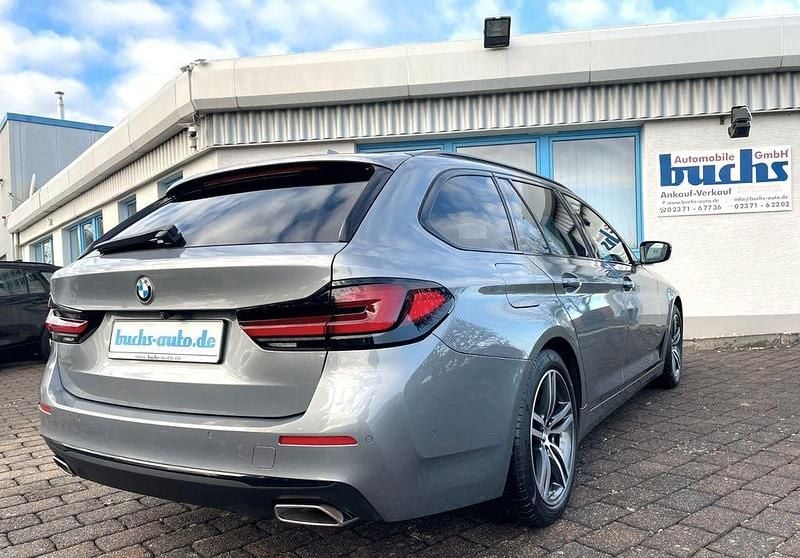 Gebraucht BMW 520 Shadowline 190 PS (139 kW) 2022 Skyscraper grau (metallic) Kombi
