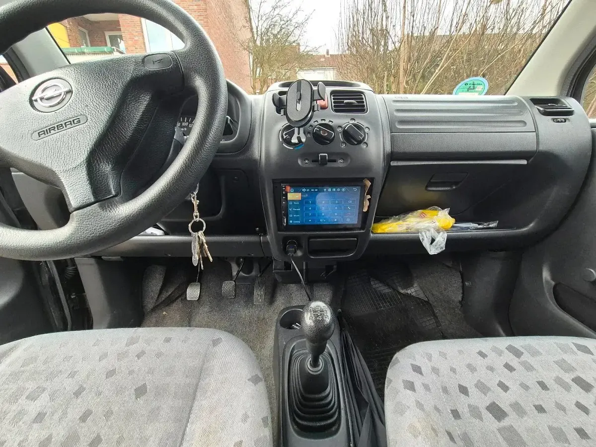Gebraucht Opel Agila 60 PS (44 kW) 2001 Schwarz Van / Kleinbus