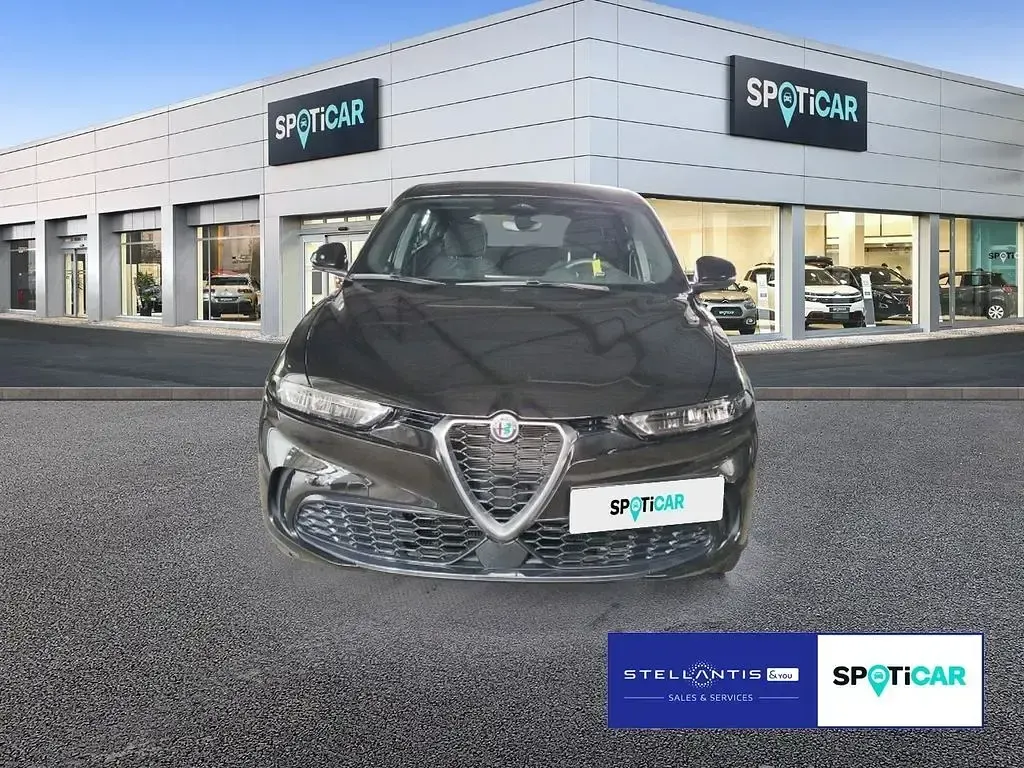 Gebraucht Alfa Romeo Tonale Super 131 PS (96 kW) 2024 Schwarz SUV