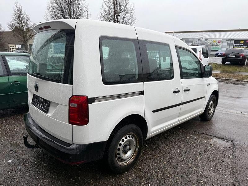 Gebraucht VW Caddy 102 PS (75 kW) 2016 Weiß Van / Kleinbus