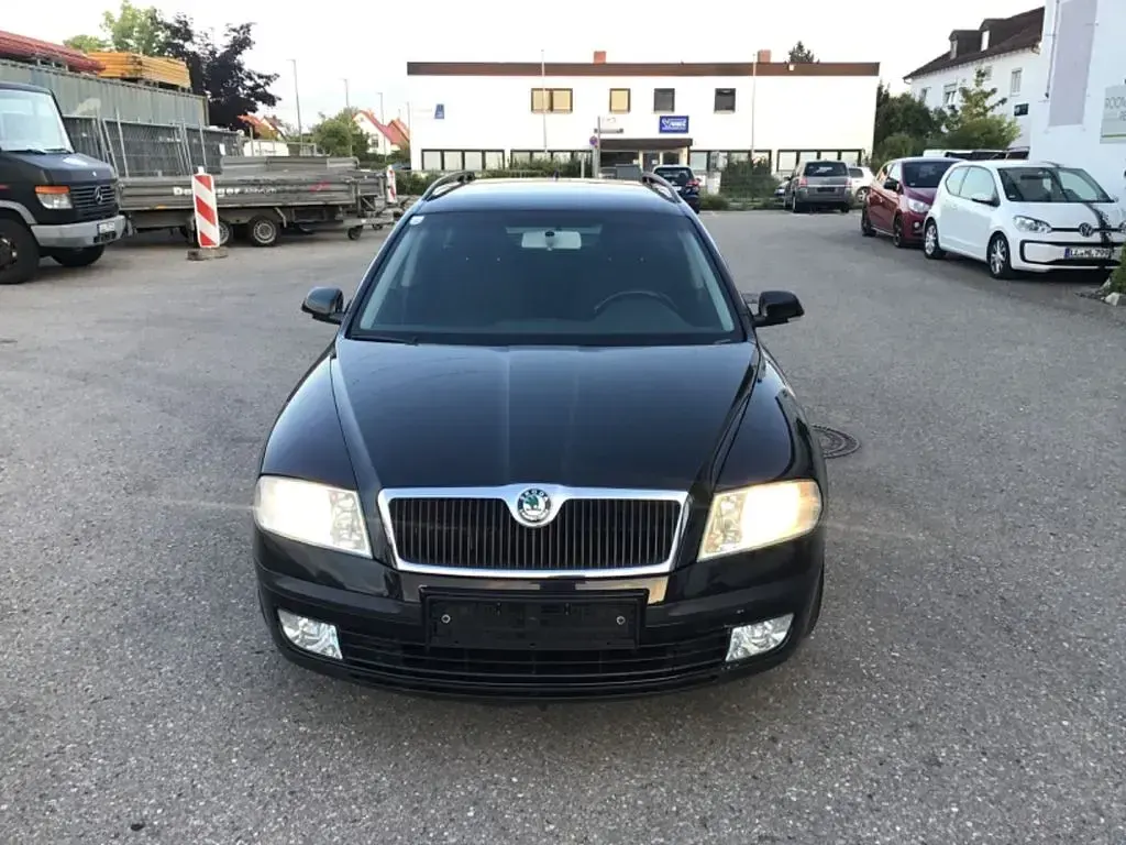 Gebraucht Skoda Octavia Elegance 105 PS (77 kW) 2007 Schwarz Kombi