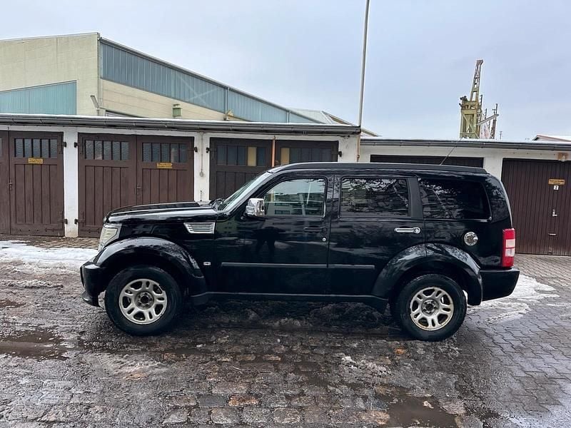 Schwarz Gebraucht 2008 Dodge Nitro SUV | 1.999 € (Superpreis) - Bild 1/4