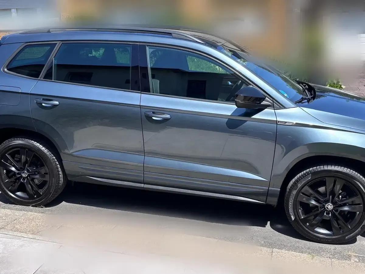 Gebraucht Skoda Karoq SportLine 150 PS (110 kW) 2019 Grau SUV