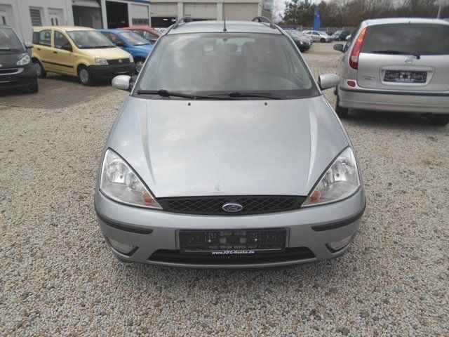 Usata Ford Focus 116 CV (85 kW) 2003 Grigio Station wagon
