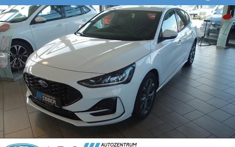 Gebraucht Ford Focus ST-Line 125 PS (91 kW) 2024 Weiß Limousine