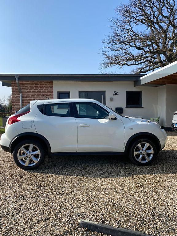 Gebraucht Nissan Juke Acenta 117 PS (86 kW) 2011 Weiß SUV