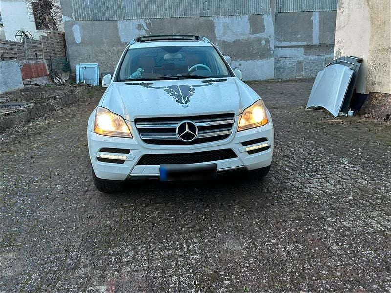 Gebraucht Mercedes GL350 211 PS (155 kW) 2011 Weiß SUV