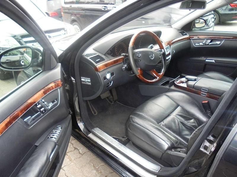 Gebraucht Mercedes S320 235 PS (172 kW) 2007 Schwarz Limousine