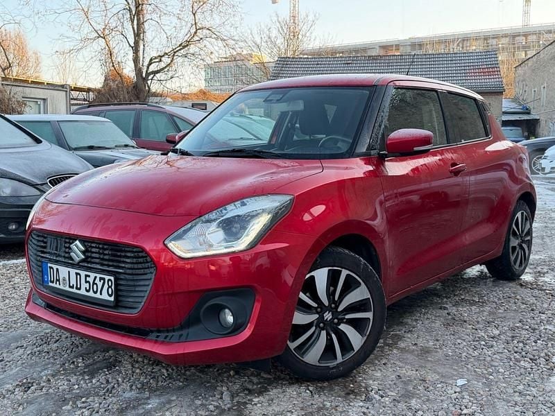 Rot Gebraucht 2017 Suzuki Swift Comfort Kleinwagen | 9.950 € (Fairer Preis) - Bild 1/4