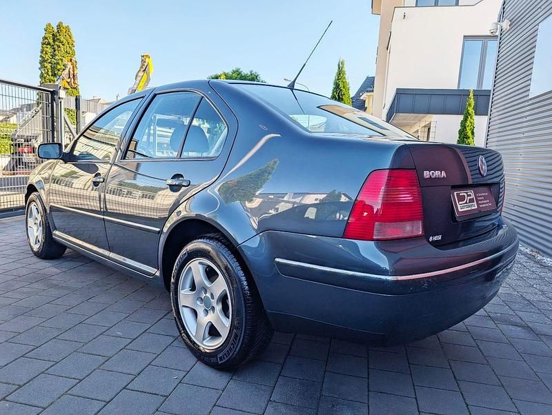 Gebraucht VW Bora Pacific 105 PS (77 kW) 2003 Grau Limousine