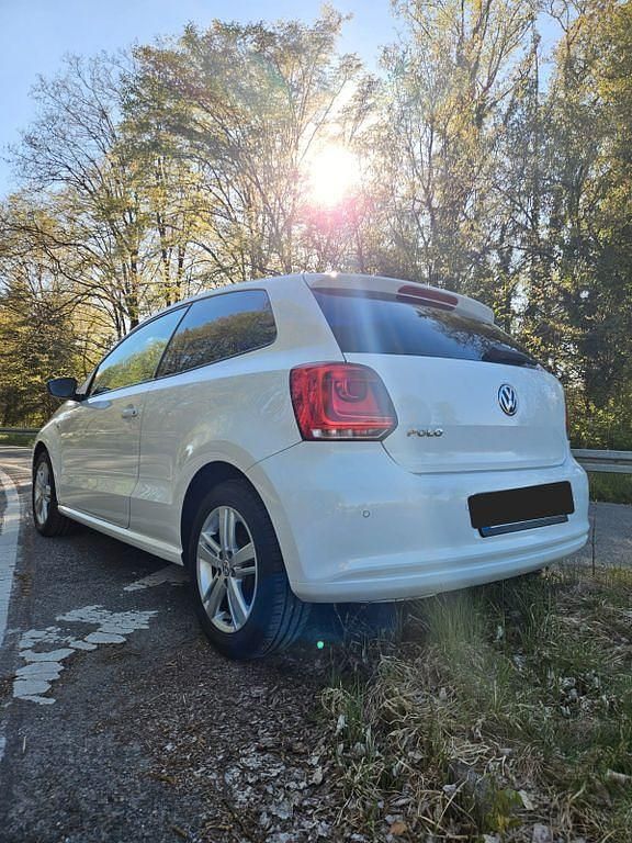 Gebraucht VW Polo Match 60 PS (44 kW) 2012 Weiß Kleinwagen