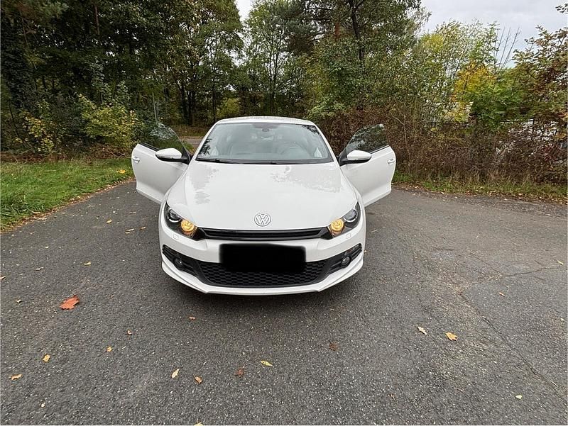 Gebraucht VW Scirocco R-line 170 PS (125 kW) 2010 Weiß Coupé