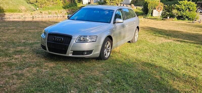 Silber Gebraucht 2005 Audi A6 Kombi | 2.300 € (Superpreis) - Bild 1/4