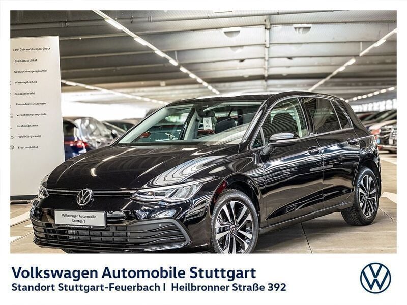 Deep black perleffekt Gebraucht 2021 VW Golf VIII United Limousine | 21.930 € (Guter Preis) - Bild 1/4