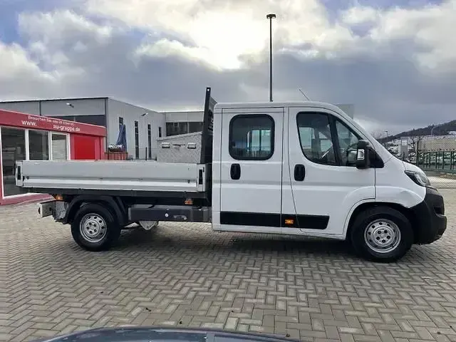 Gebraucht Peugeot Boxer 165 PS (121 kW) 2020 Andere Van
