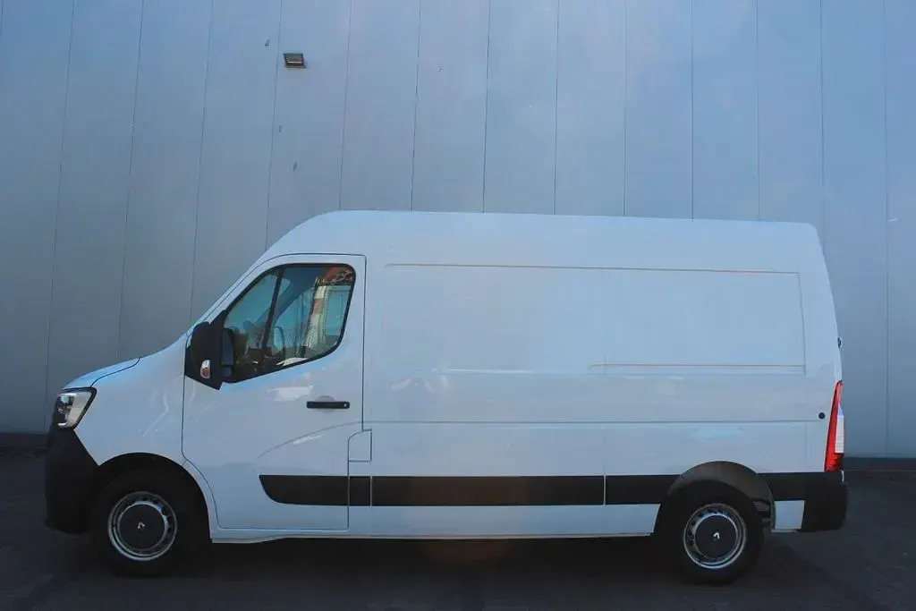 Gebraucht Renault Master 135 PS (99 kW) 2020 Weiß Van / Kleinbus