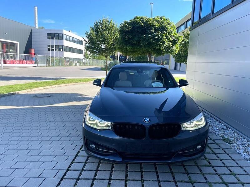Gebraucht BMW 340 Gran Turismo Sport Line 326 PS (239 kW) 2016 Grau Limousine