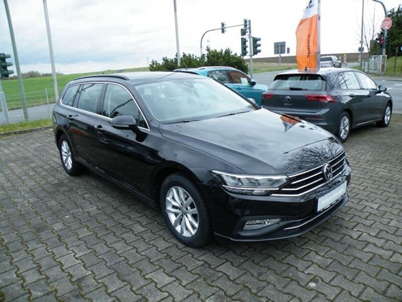 Gebraucht VW Passat Business 150 PS (110 kW) 2019 Schwarz Kombi