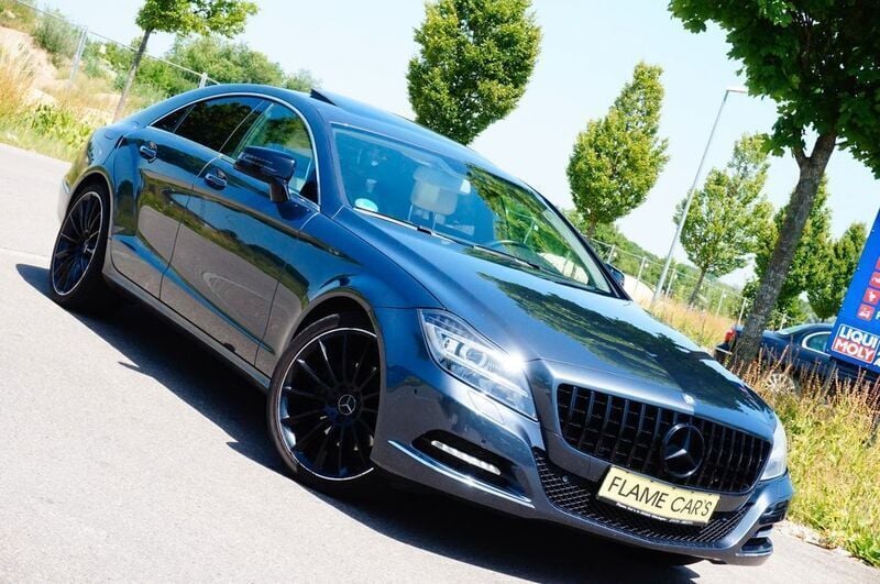 Grau Gebraucht 2014 Mercedes CLS350 Limousine | 20.900 € (Guter Preis) - Bild 1/4