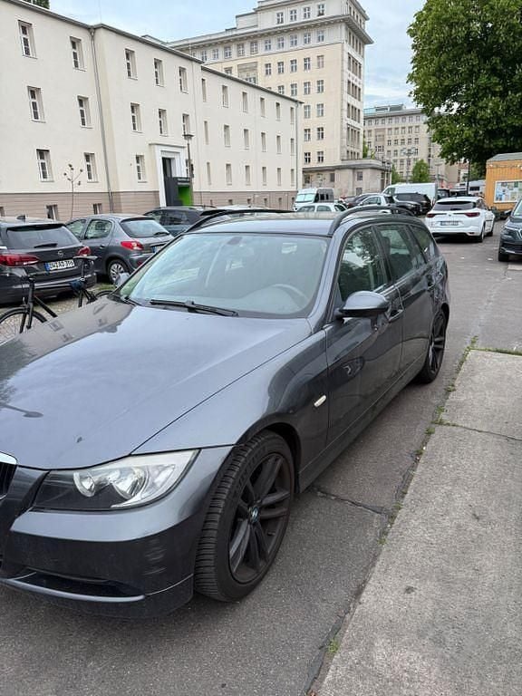 Gebraucht BMW 320 150 PS (110 kW) 2005 Schwarz Kombi
