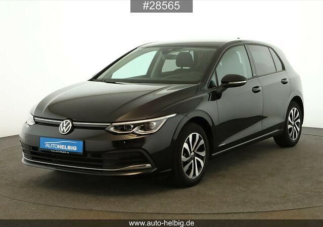 Gebraucht VW Golf VIII Active 150 PS (110 kW) 2022 Schwarz Kleinwagen