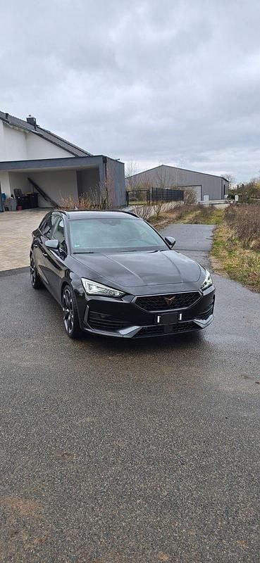 Gebraucht Cupra Leon VZ 310 PS (228 kW) 2023 Schwarz Kombi