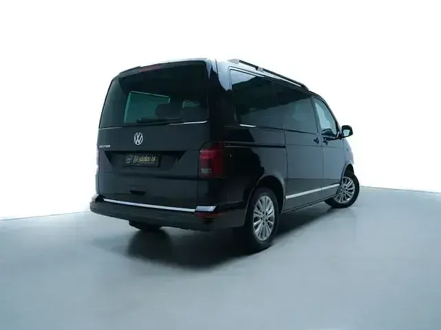 Używany VW Multivan Highline 150 KM (110 kW) 2020 Czarny Minivan