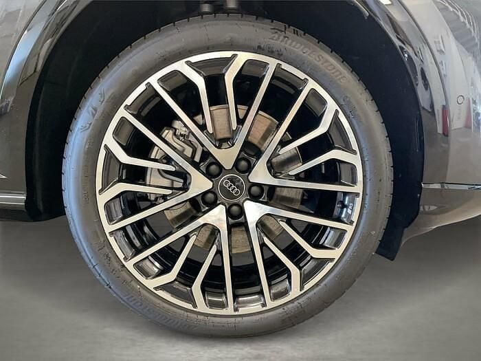 Neu Audi Q5 Sportback Edition .1 204 PS (150 kW) 2025 Grau SUV